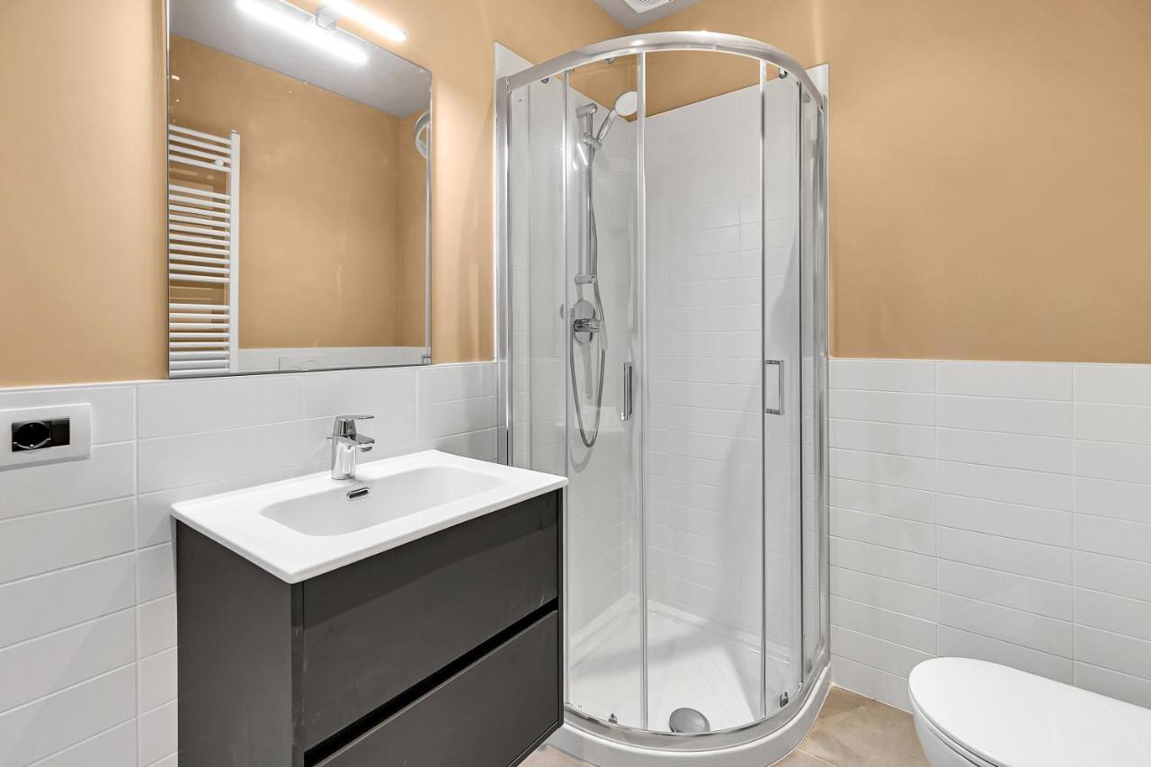 Alessia'S Flat- Naviglio Grande Apartman Buccinasco Kültér fotó