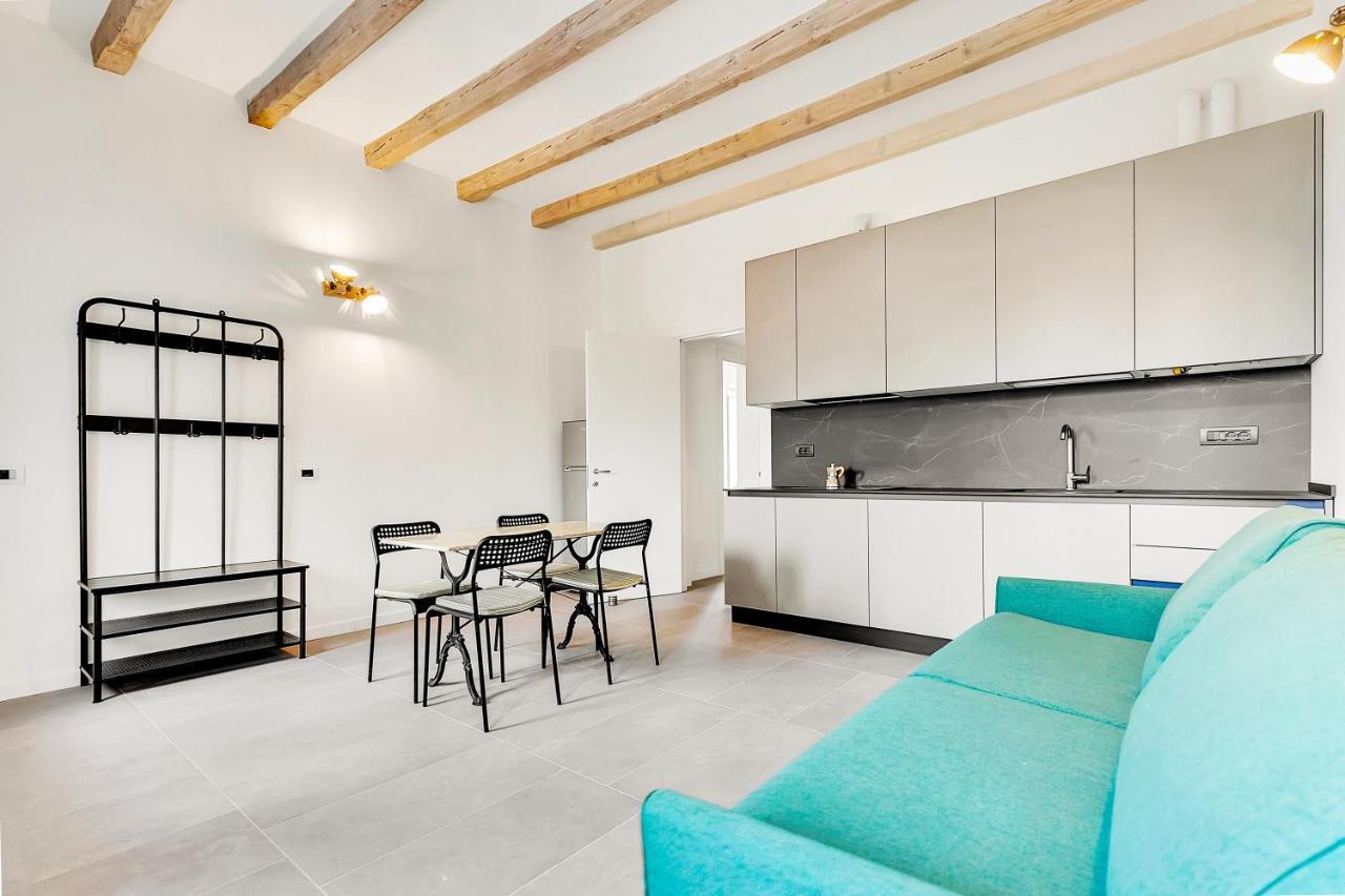 Alessia'S Flat- Naviglio Grande Apartman Buccinasco Kültér fotó